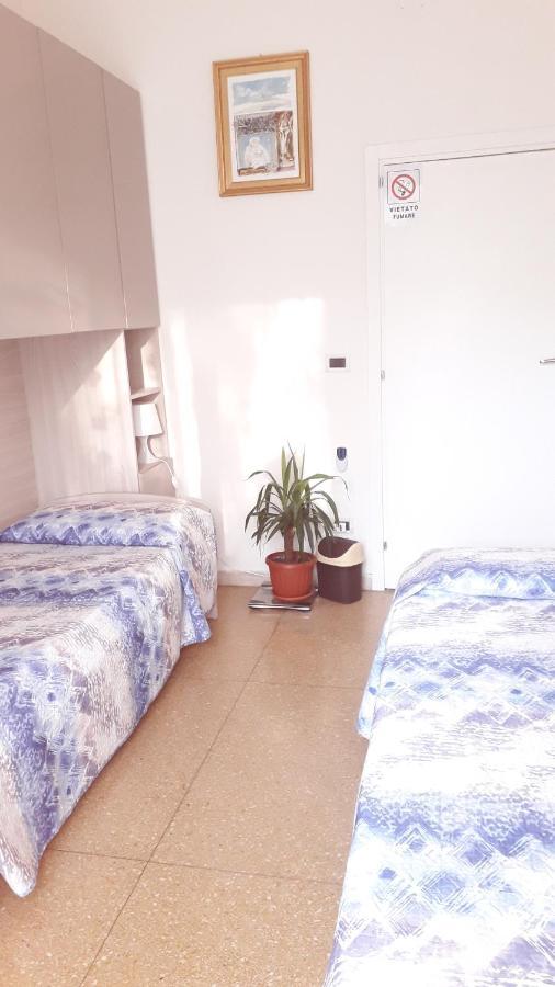سان لاتْسارو دي سافين B&B La Rotonda المظهر الخارجي الصورة